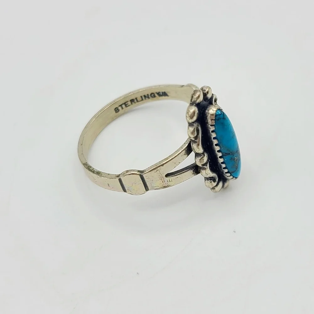Vintage Sterling Silver Southwestern Turquoise Ring, Size 6.75